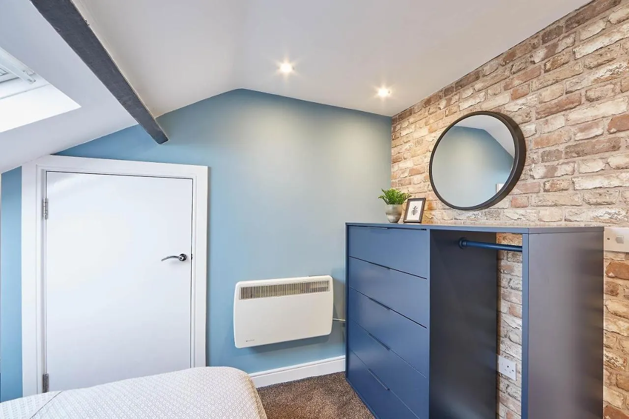 Host & Stay - The Loft Whitby